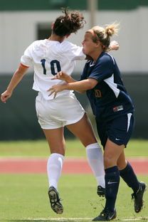 乐鱼体育直播在线-中国足球赛事节奏与观赏性提升路径探索，中国足球比赛规则介绍