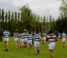 乐鱼官网-切尔西主场风暴三球横扫球队自信回暖，球赛切尔西